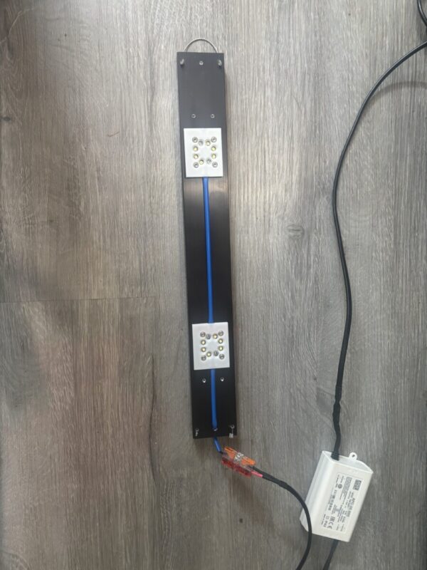 LED horticole Nichia 20 W – Rail passif 2 spots (40 cm) – 5000 K – État excellent – Garantie 5 ans